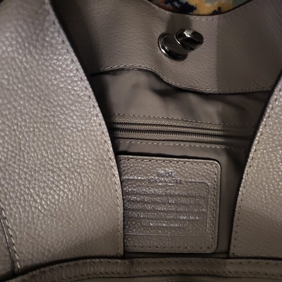 Coach shoulder bag with chain straps - Picture 6 of 11